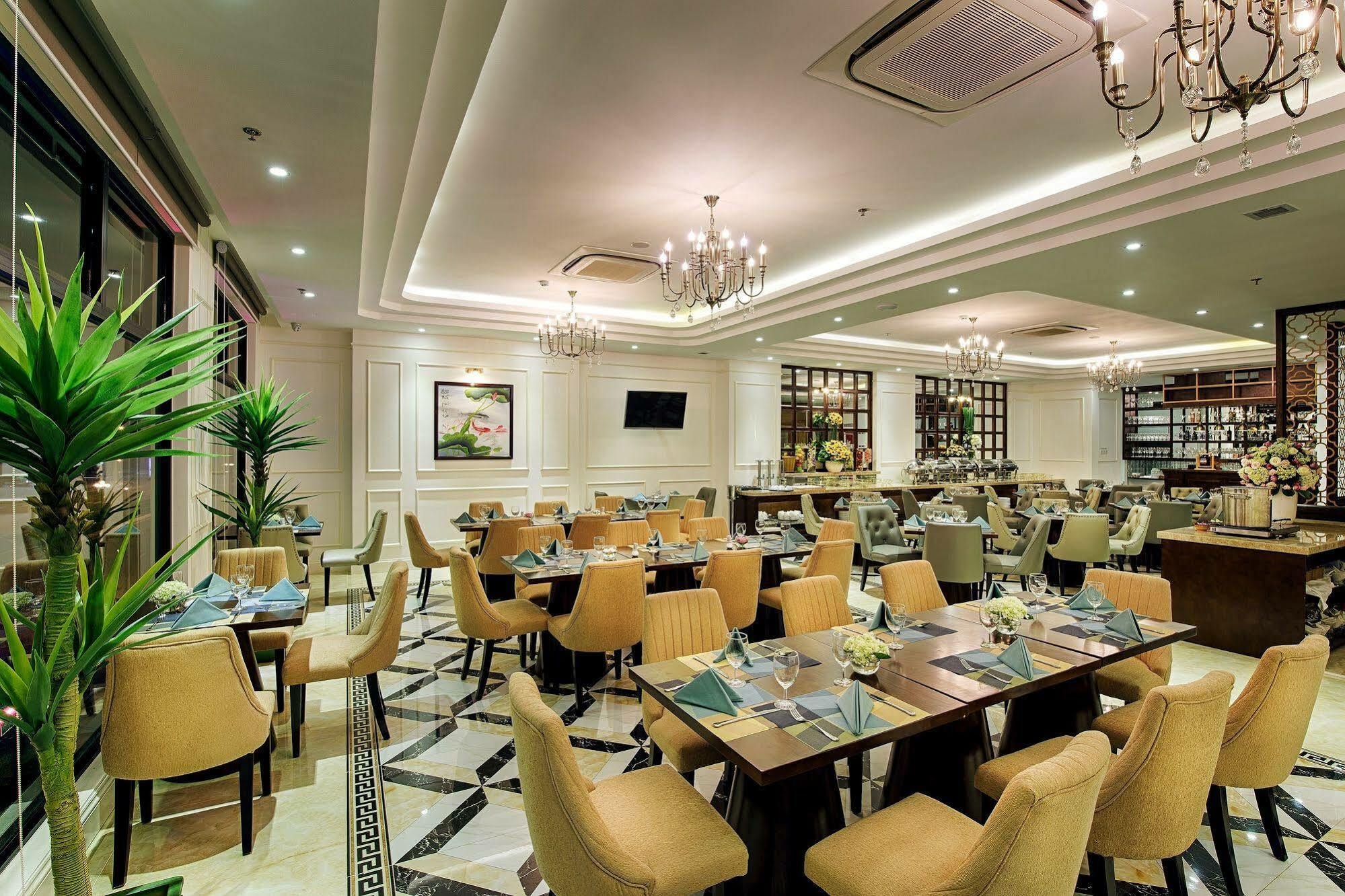 Adaline Hotel And Suite Da Nang Exterior foto
