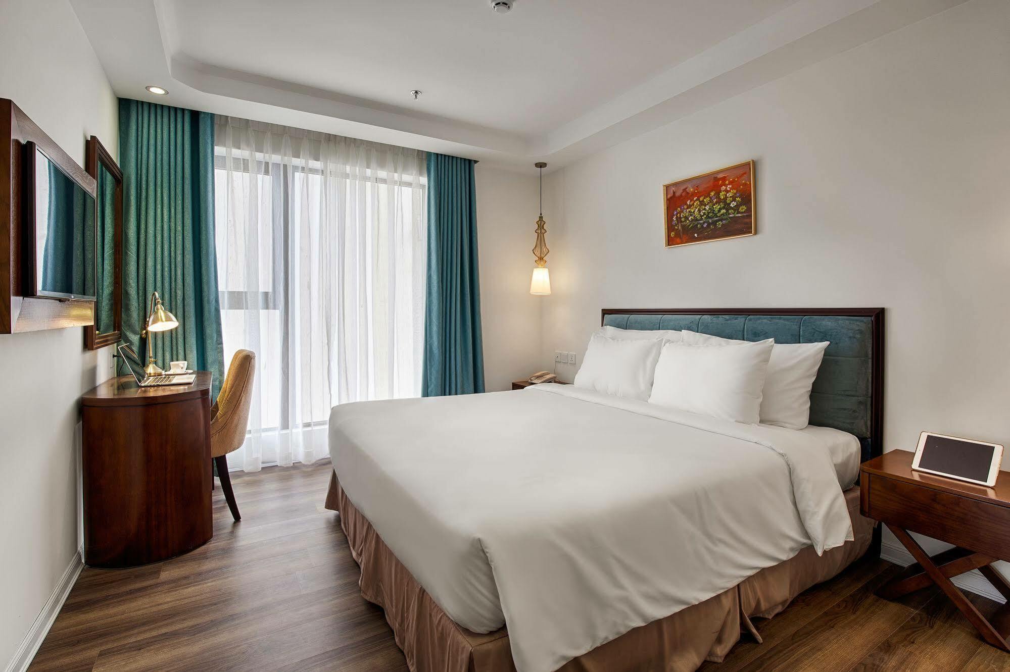 Adaline Hotel And Suite Da Nang Exterior foto